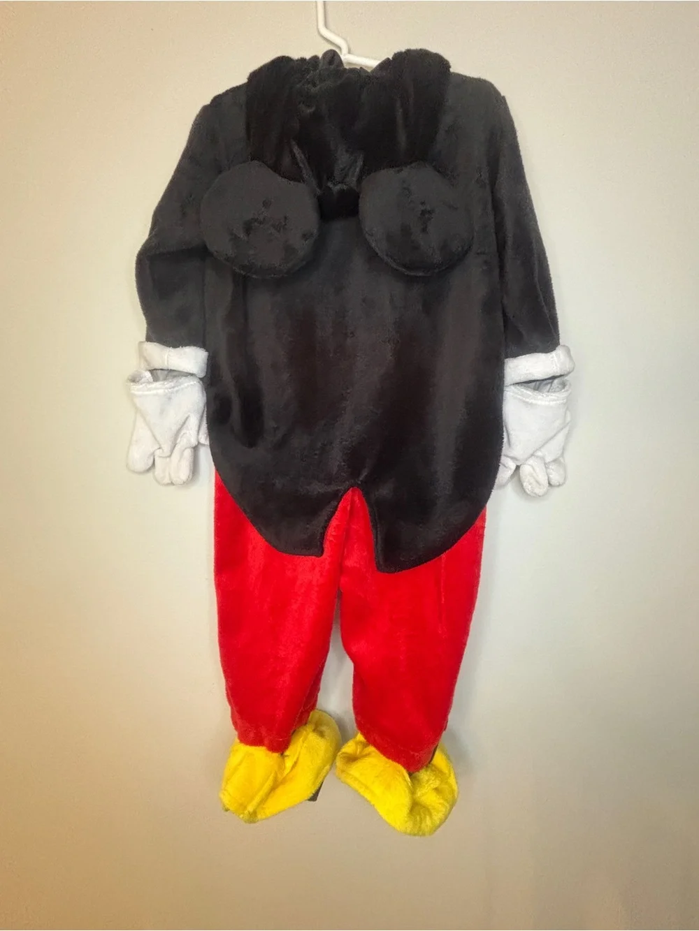 Disney Classic Mickey Mouse Costume - Picture 4 of 9